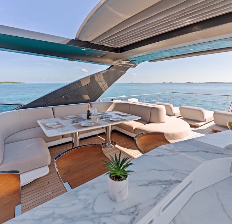 88 Azimut _ Photo 92